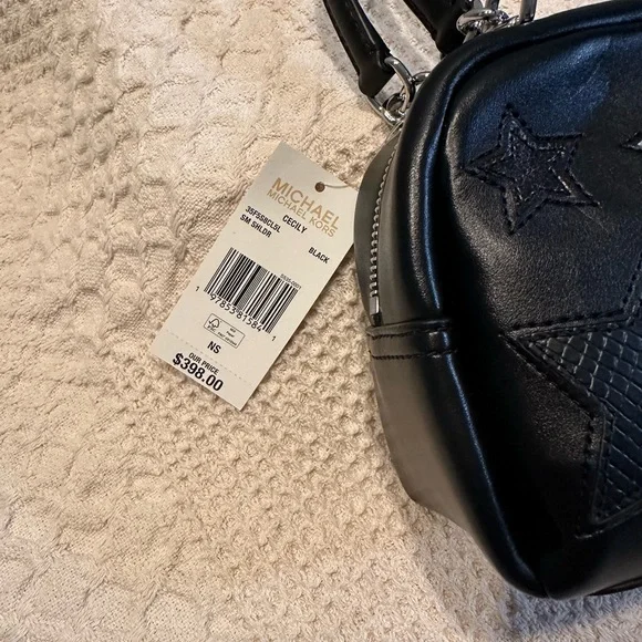 NWOT Michael Kors Black Shoulder Bag with Silver Stars - Picture 2 of 6